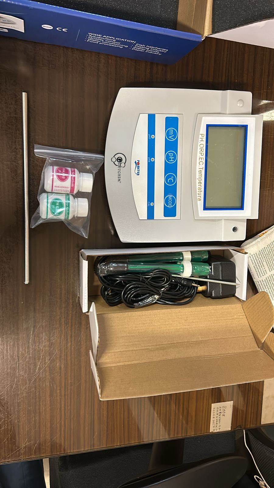 MULTI PARAMETER (COND,PH,TDS) BENCH,CAL.SOL.CHINA