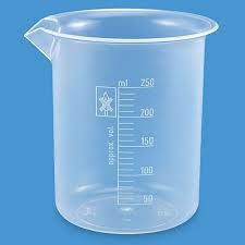 BEAKER 250ML (PLASTIC)