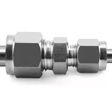 REDUCER WITH NUT ON ONE END 10/12 TO 6/8